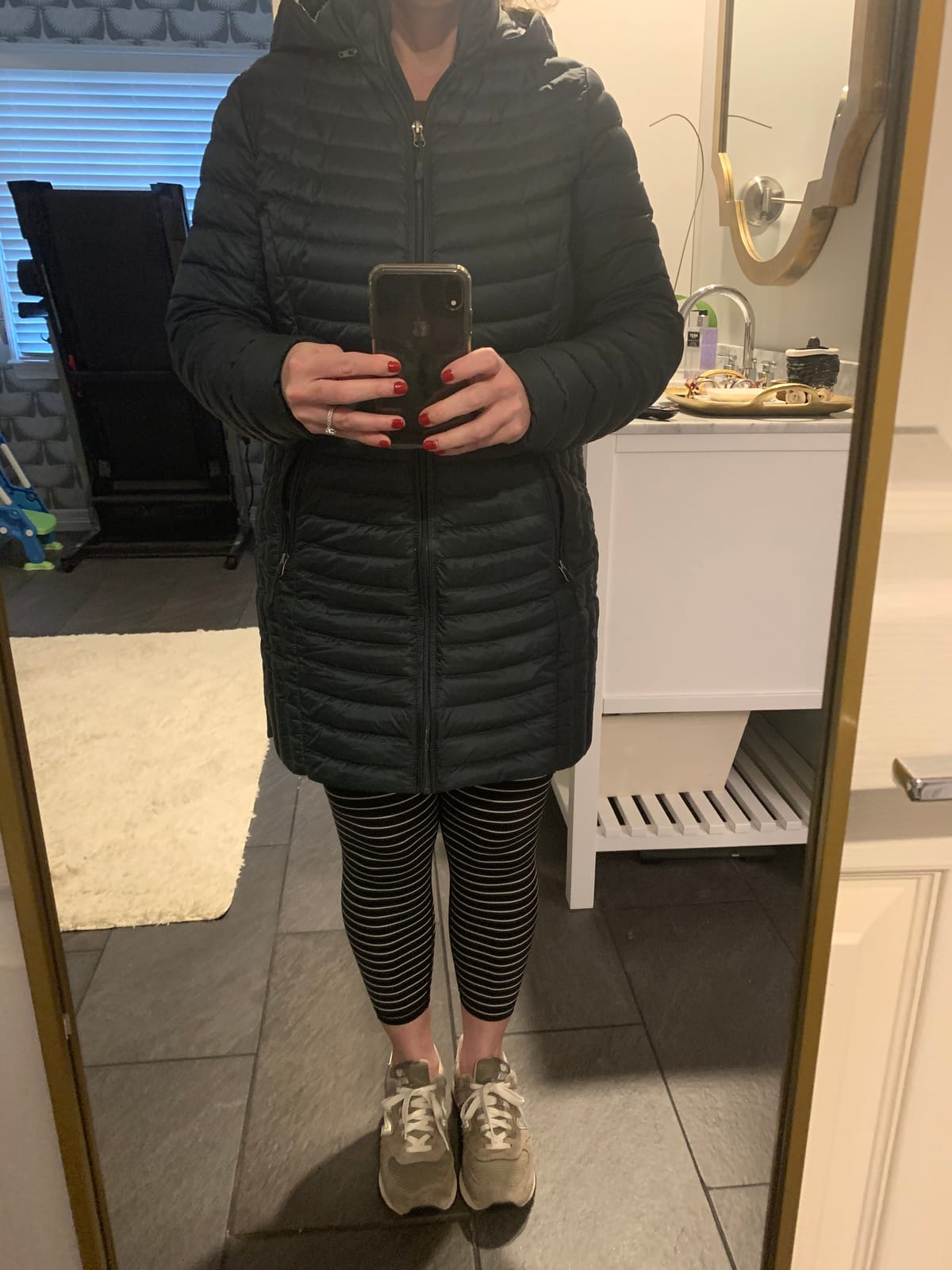 32 Degrees Women's 3/4 Ultra-Light Down Jacket| Slim Fit | Detachable Hood | Water Repellant customer photo 2