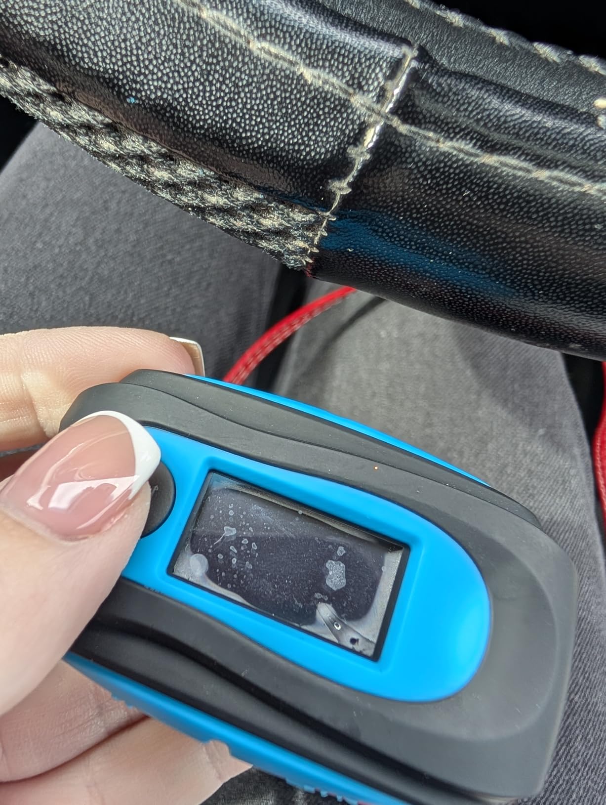 AGPTEK S07 8GB IPX8 Waterproof Mp3 Player with Screen for Surfing Swimming customer photo 1