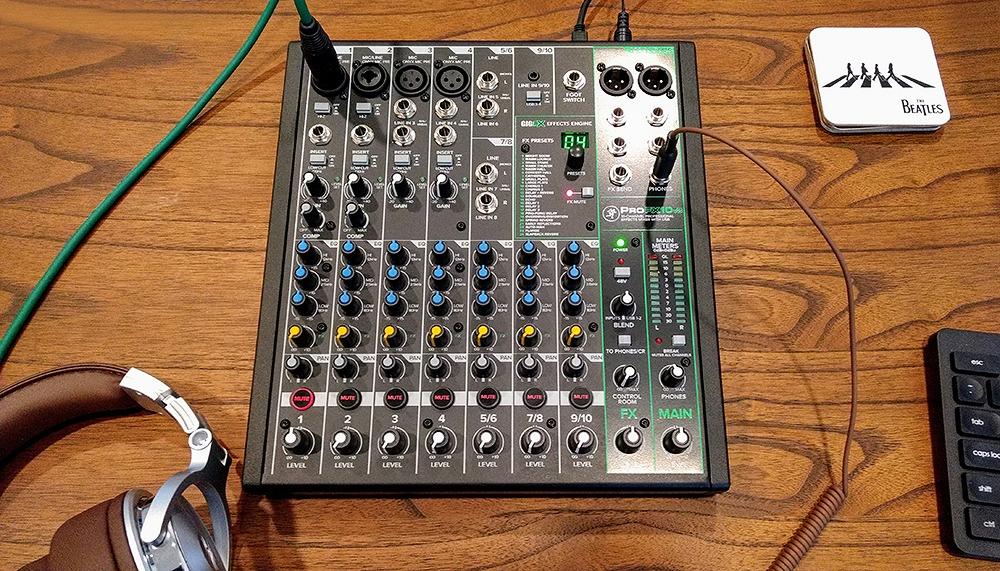 Mackie ProFX10v3 10-Channel Professional Analog Mixer with USB, Onyx Mic Preamps and GigFX Effects Engine | Includes Pro Tools First, 39 plug-ins and Waveform OEM for recording, mixing and production customer photo 2