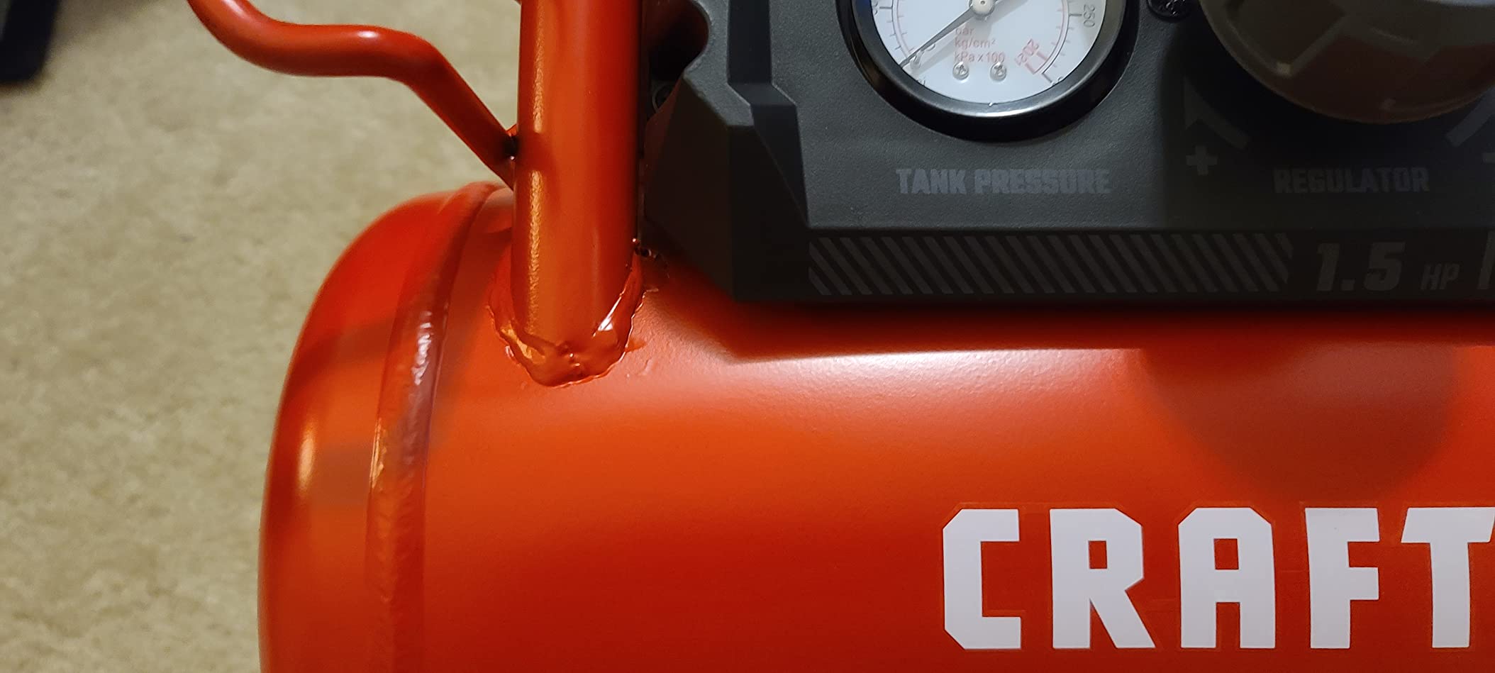 Craftsman 3 Gallon Hot Dog Air Compressor, Oil-Free 155 PSI customer photo 1