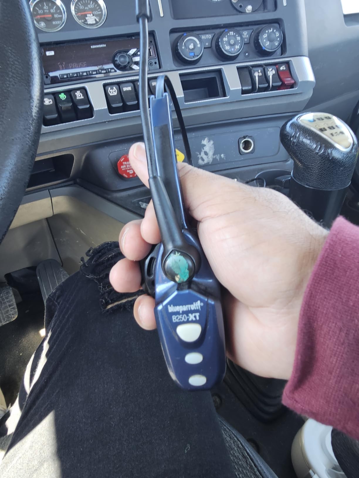 BlueParrott B350-XT Bluetooth Headset customer photo 1