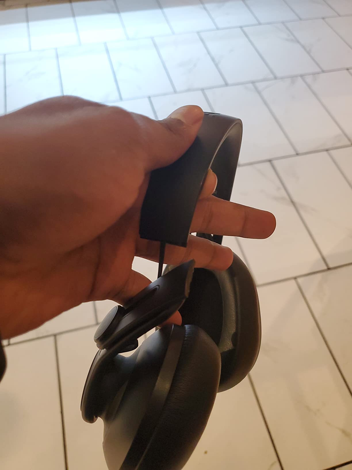 AKG Pro Audio K361BT Bluetooth Wireless or Wired, Over-Ear, Closed-Back, Light Weight, Foldable, Professional Recording Studio Headphones, Studio Monitor Mixing, Podcast, DJ Stereo Headsets, Black customer photo 1