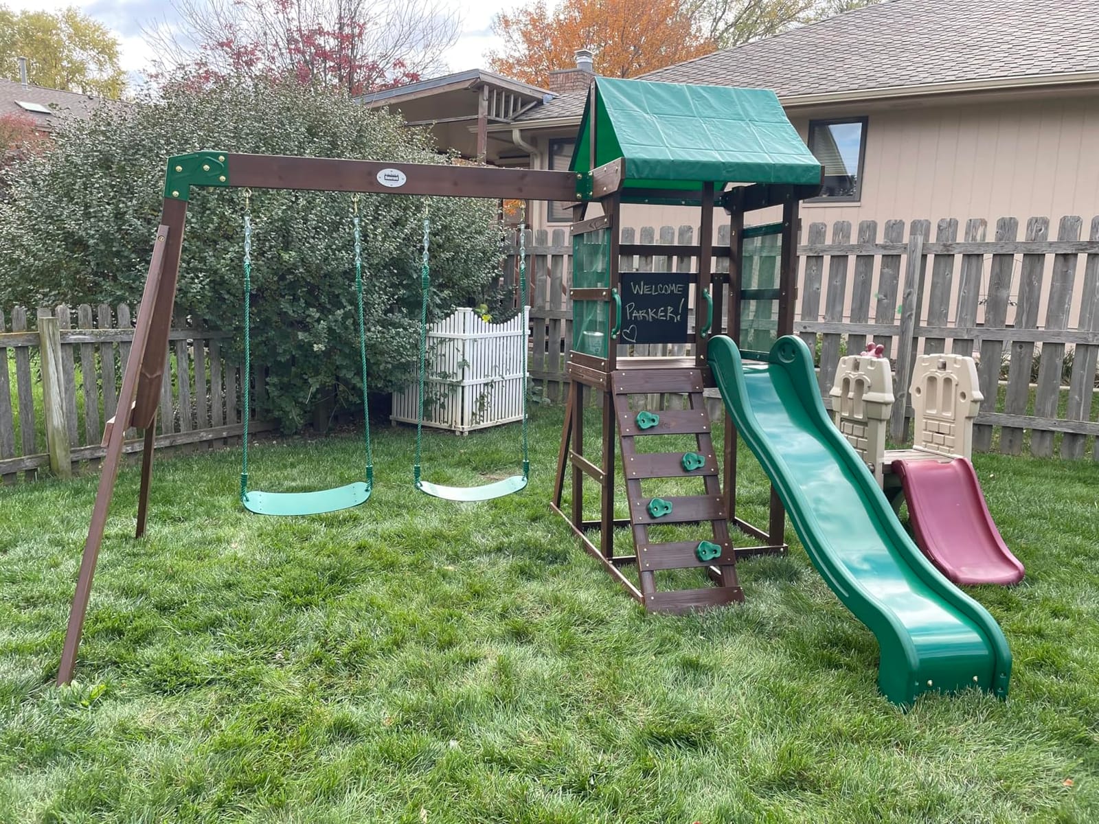 Backyard Discovery Buckley Hill Cedar Wood Swing Set with Wave Slide, Play Deck, Rock Wall Ladder, Belt Swings, Chalkboard, Canopy Roof, Outdoor Playset customer photo 2