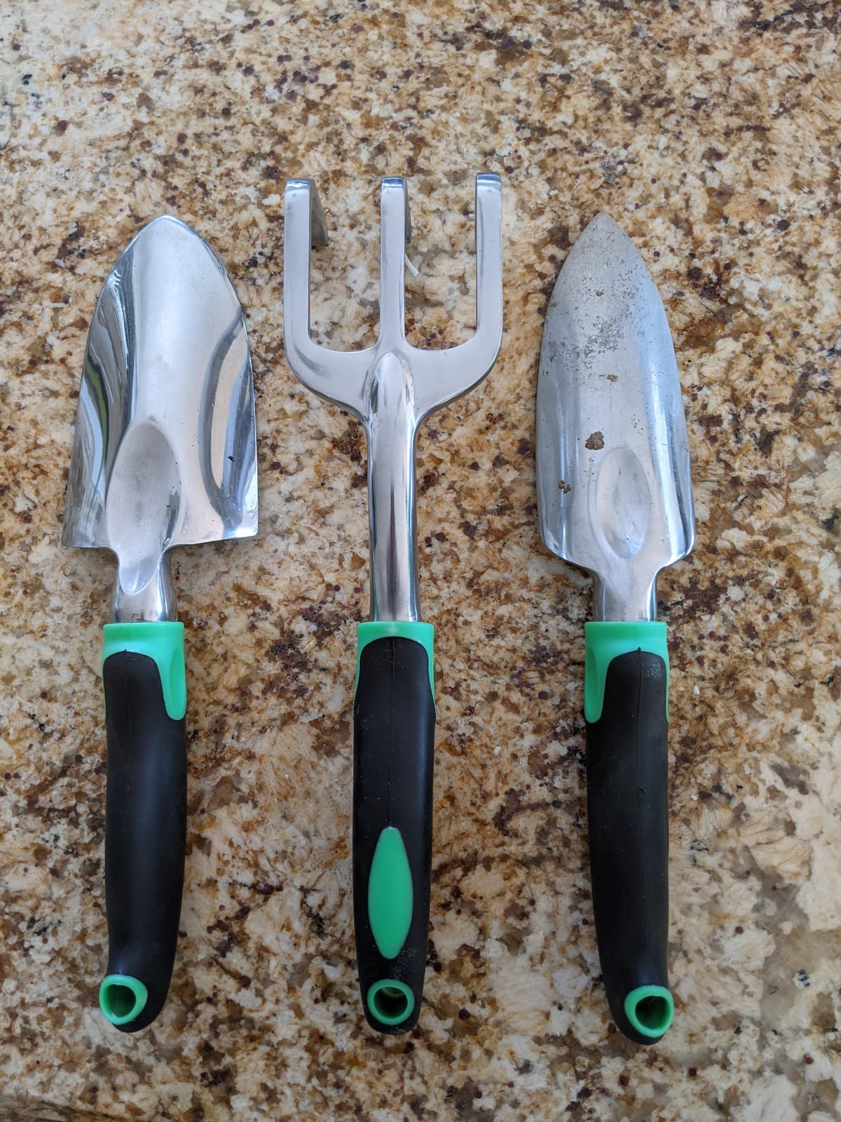 Garden Tool Set，100% Thicker Aluminum Gardening Kit,3 Pack customer photo 1