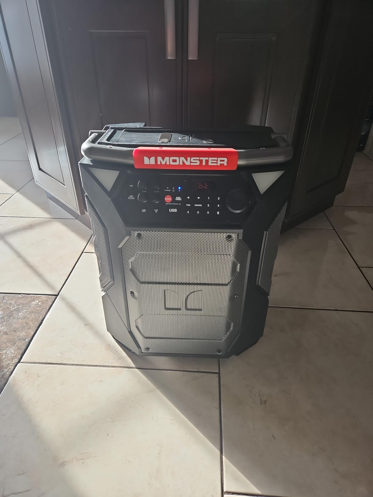Monster Rockin’ Roller 270 Indoor/Outdoor Portable Bluetooth Speaker | up to 200W of 270 Degree Sound & up to 100 Hours of Playtime customer photo 1
