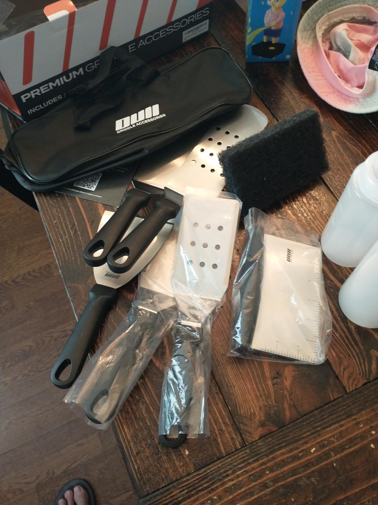 Flat Top Griddle Accessories for Blackstone and Camp Chef Griddle - 9 Pieces Set with Griddle Cleaning Kit and Carry Bag! Metal Spatula, Scraper for Hibachi and Teppanyaki Grill customer photo 2