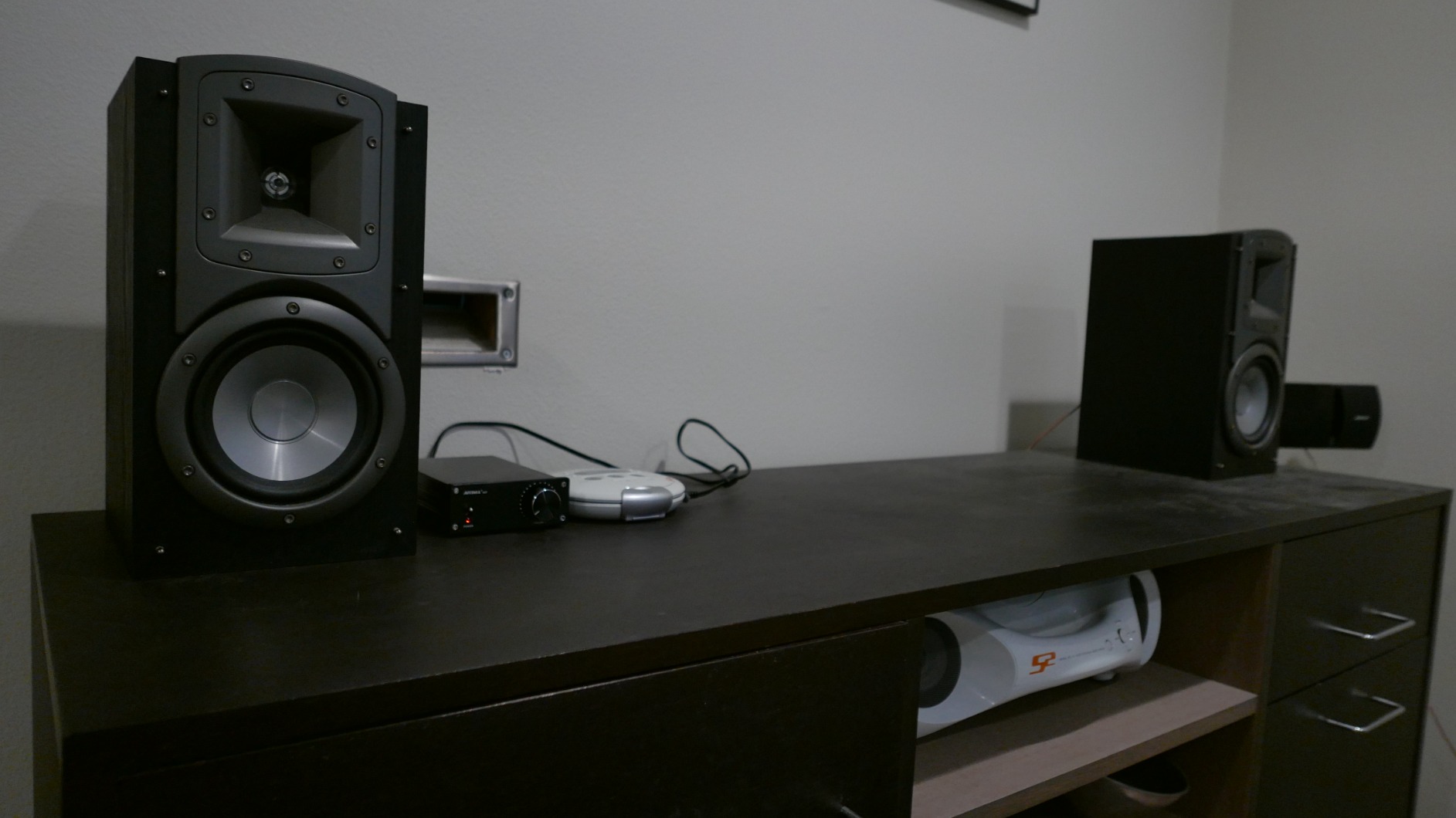 AIYIMA A07 Premium TPA3255 Power Stereo Amplifier with AUX Pre-Out 300W*2 customer photo 1
