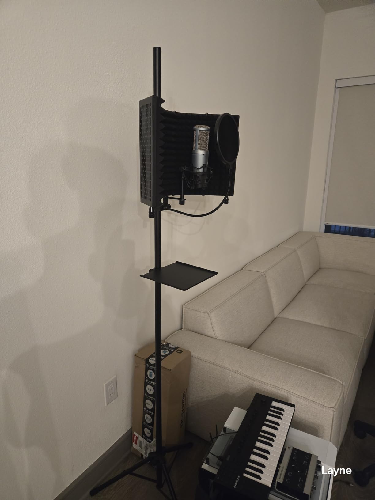 Aokeo Microphone Isolation Shield, Foldable Mic Shield with Triple Sound Insulation, Reflection Filter with 3/8