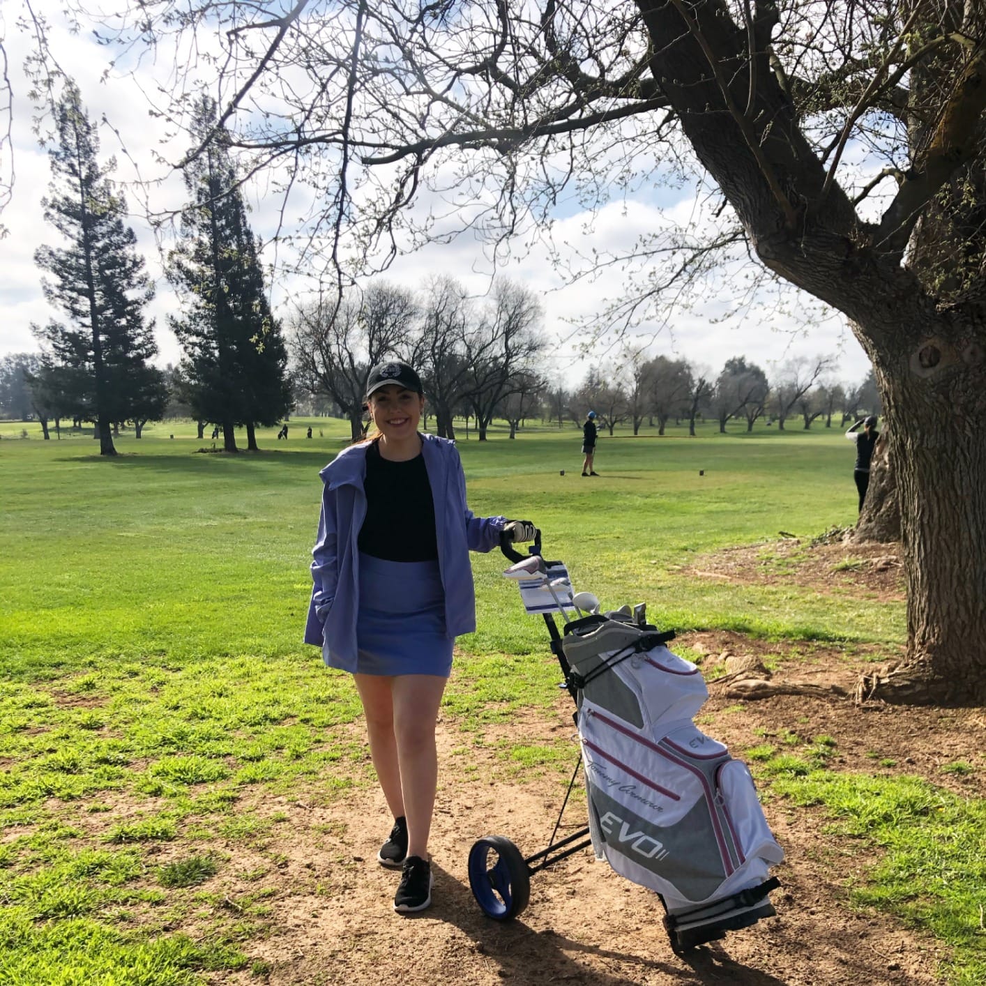 SereneLife Golf Push Pull Cart with Deluxe Scorecard Holder, Adjustable Handle, Upper & Lower Strap Brackets, Lightweight Foldable Design with Quick Brake & Compact Folding customer photo 1