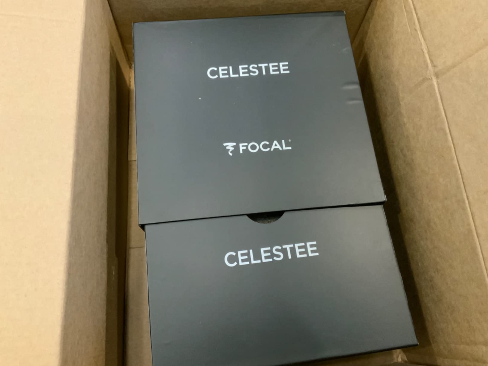 Focal CELESTEE Closed Back Over Ear Headphones (Navy Blue) customer photo 1