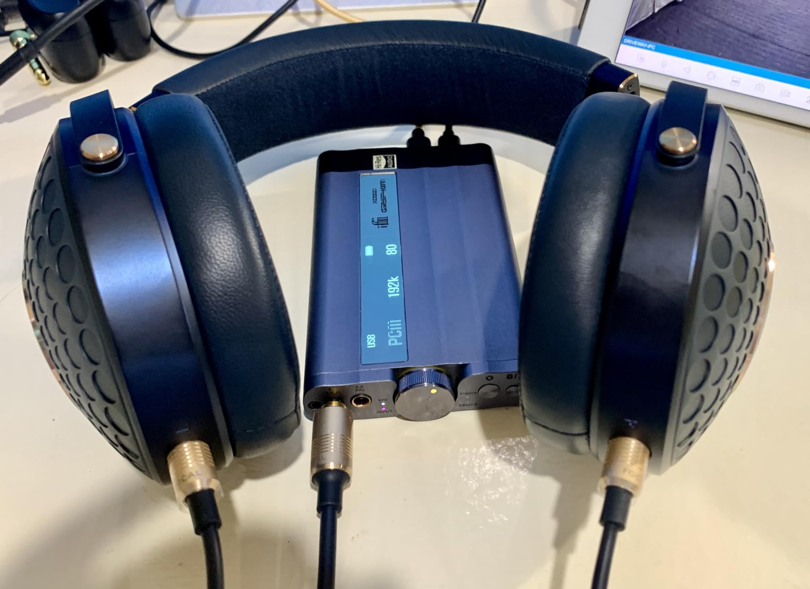Focal CELESTEE Closed Back Over Ear Headphones (Navy Blue) customer photo 2