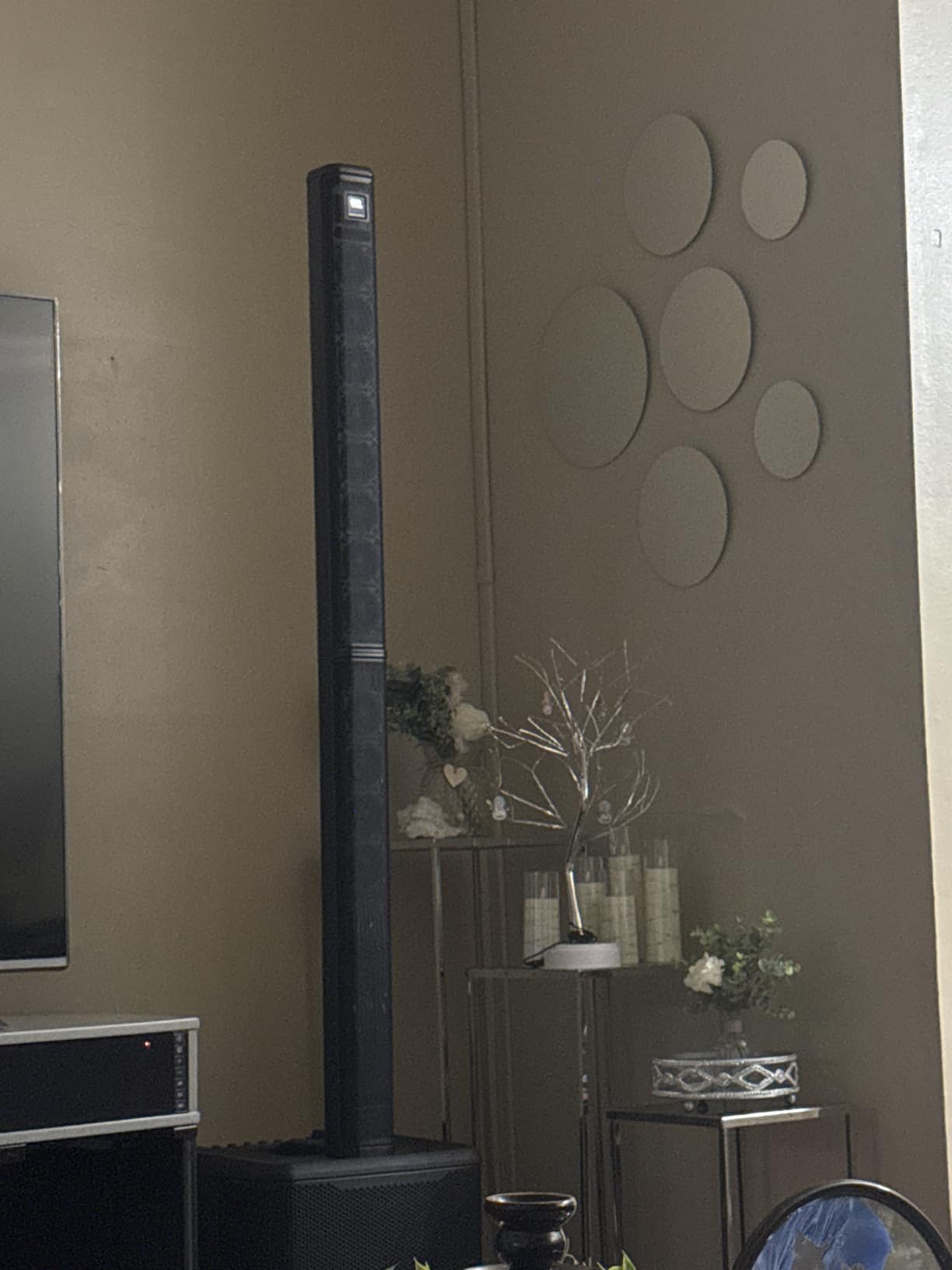 JBL Professional PRX ONE Powered Column PA Speaker System, 2000 Watt, Black customer photo 1