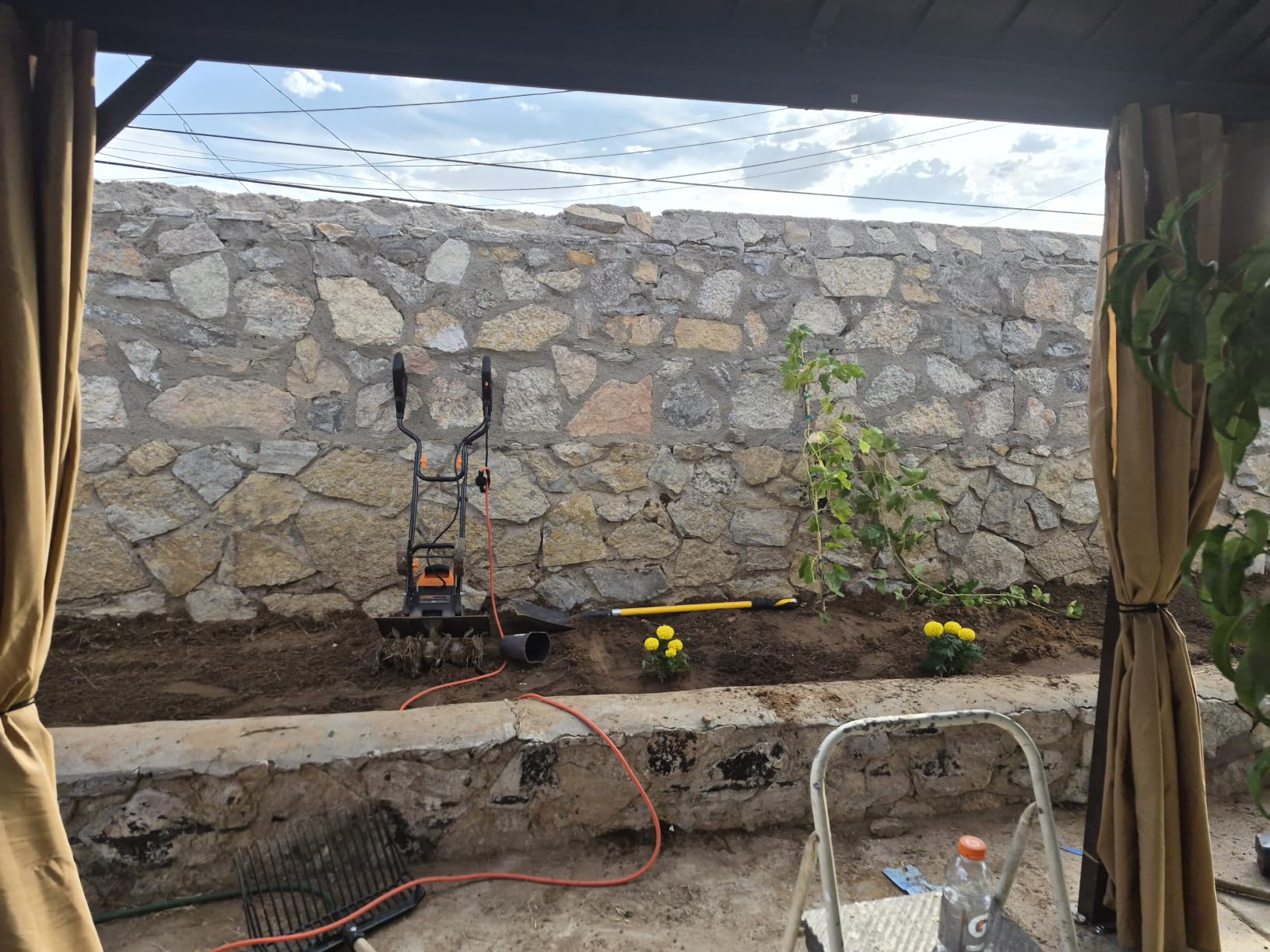 LawnMaster 13.5 Amp 18” Electric Tiller – TE1318M customer photo 1