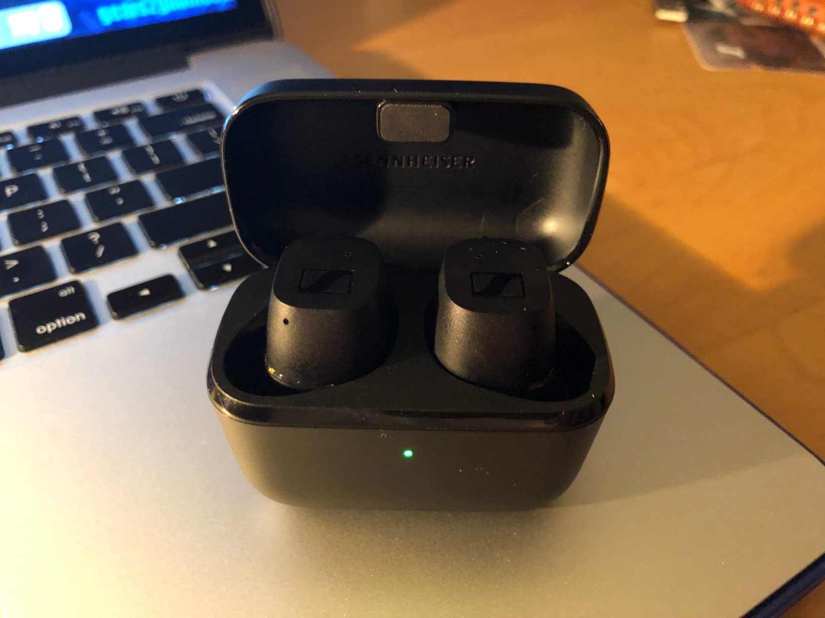 Sennheiser Consumer Audio CX True Wireless Earbuds - Bluetooth In-Ear Headphones for Music and Calls with Passive Noise Cancellation, Touch Controls, Bass Boost, IPX4 and 27-hour Battery Life, White customer photo 1