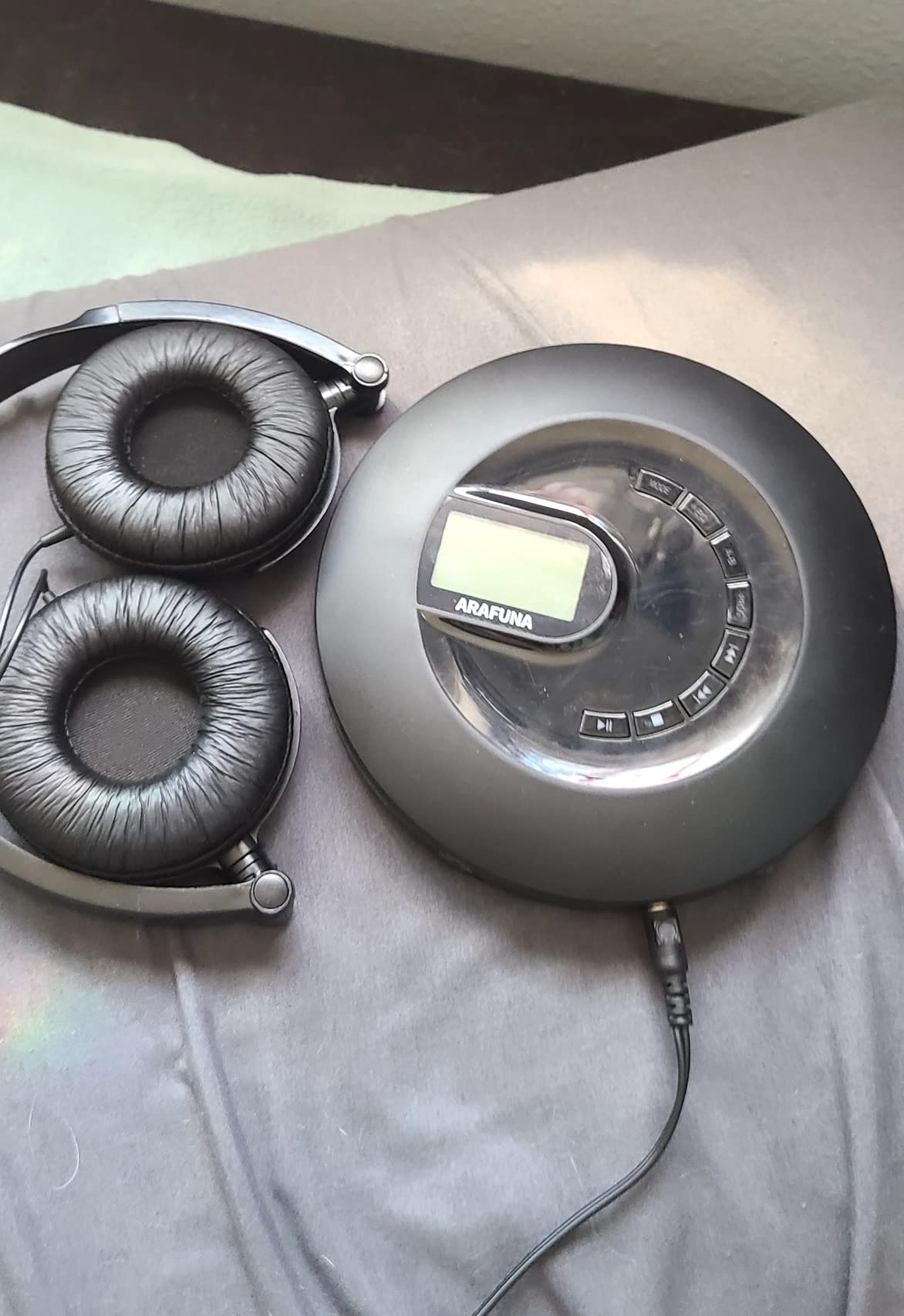 CD Player Portable with Headphone, Rechargeable, LCD Display, Backlight customer photo 1