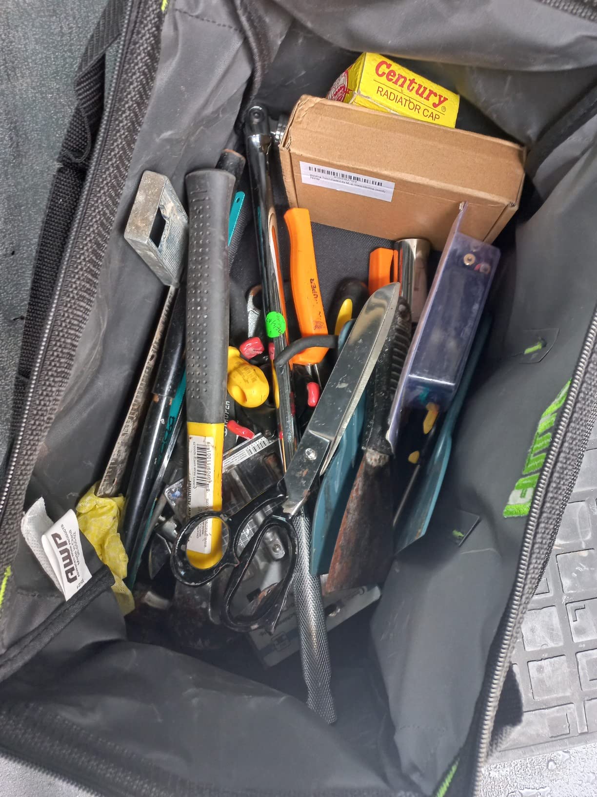 AWP Tool Bags, Premium Tool Bag, Black, Durable Tool Tote, for Professionals and Contractors customer photo 1