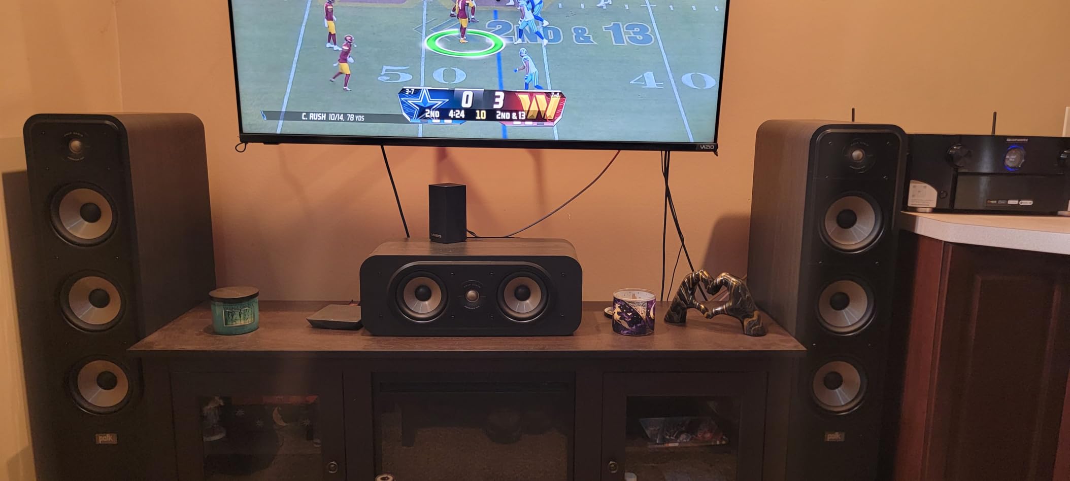Polk Audio Signature Elite ES60 Tower Speaker, Single, Stunning Black customer photo 2