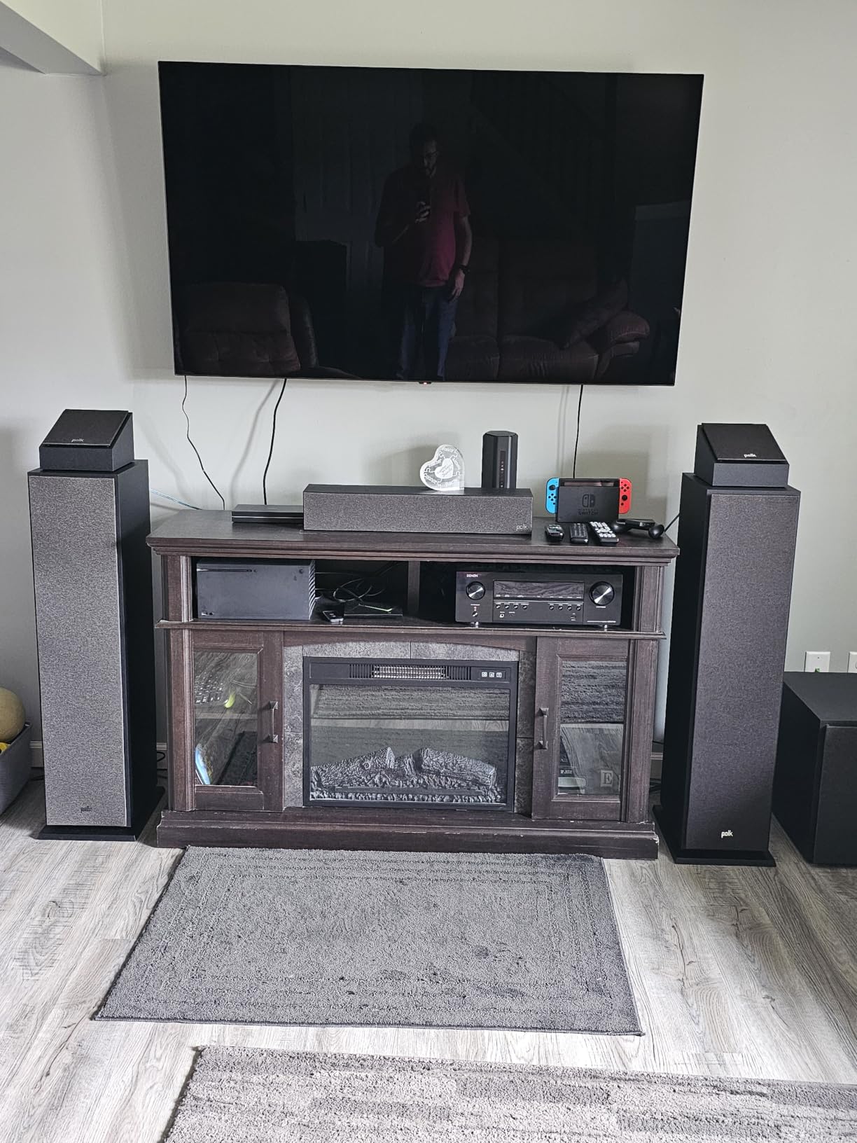 Polk Audio Monitor XT70 Large Home Tower Speaker (Single, Midnight Black) customer photo 2
