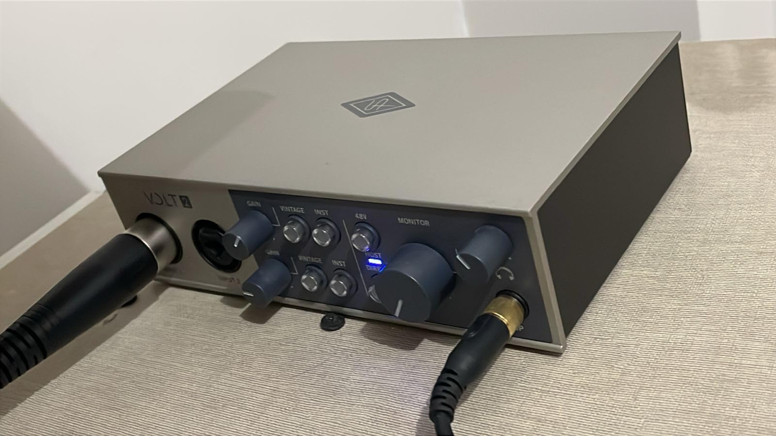Universal Audio Volt 2 USB Audio Interface | 2x2 USB-C interface with 610 tube emulation and MIDI for musicians, podcasters and streamers customer photo 2