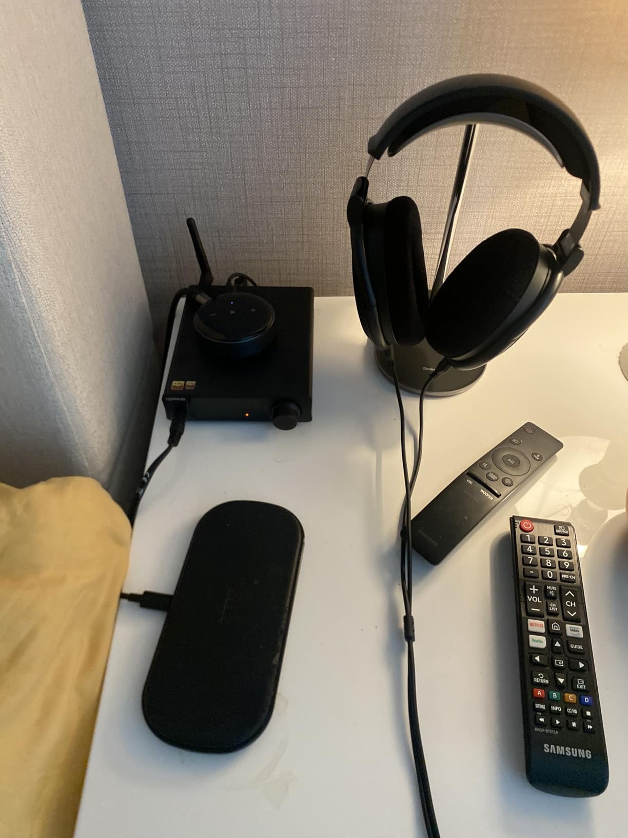 Topping DX3pro+ LDAC Headphone Amplifier - ES9038Q2M XU208 NFCA Bluetooth5.0 Audio Decoder USB/Opt/Coax DAC AMP Pre Amplifier with Remote Control (Black) customer photo 1