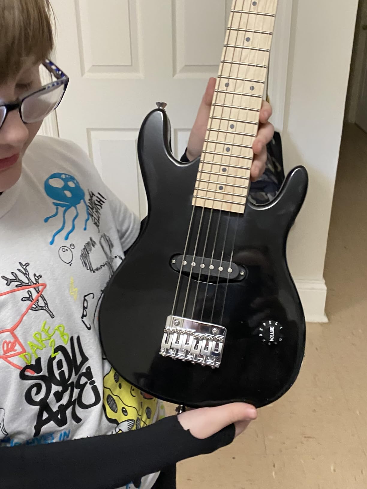 30 Inch Kids Electric Guitar, Complete Beginner Kits with 5W Amplifier, Picks, Gig Bag, Strap, Cable & Accessory Kit for Kids/Girls/Boys/Starters, Blue customer photo 2