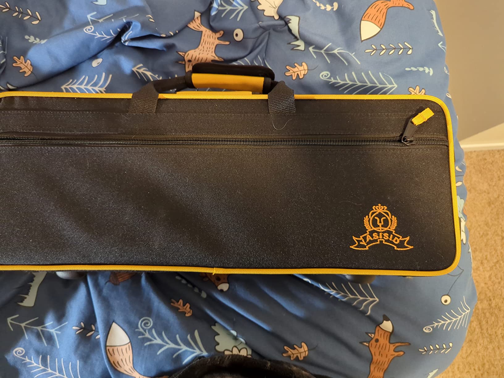 Trumpet Instrument,Band & Orchestra Musical Instruments for Beginners,With trumpets case,Mouthpiece,Cloth and Gloves (Golden) customer photo 2
