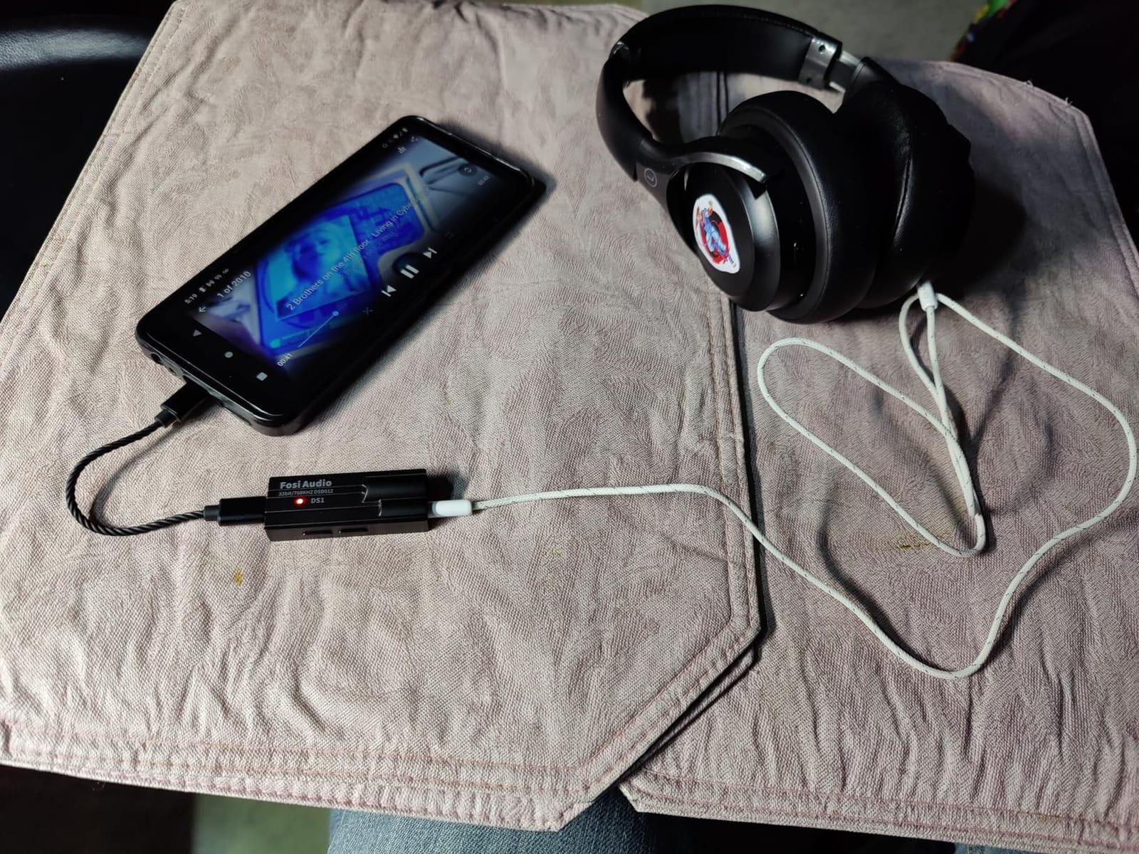Fosi Audio DS1 USB C DAC Headphone Amp DSD512 ES9038Q2M HiFi Mini Audio Adapter Supports 32bit/768kHz with 4.4MM and 3.5MM Dual Headphones Outputs Compatible with Smartphones/Laptop/PC/Music Players customer photo 1