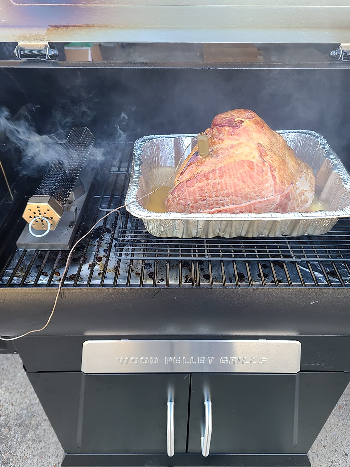 12'' Pellet Smoker Tube With a Stainless Steel Tray and Tube Cover customer photo 2