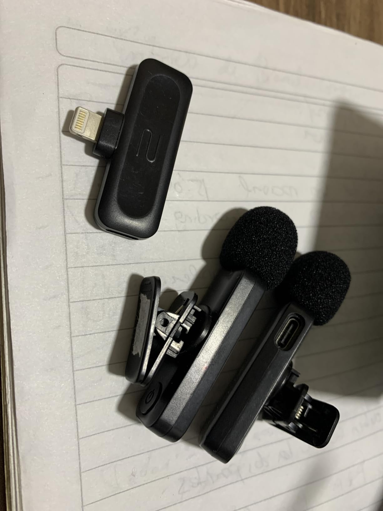 2-Pack Wireless Mini Lavalier Lapel Microphone for iPhone, Android(2 in 1) customer photo 2