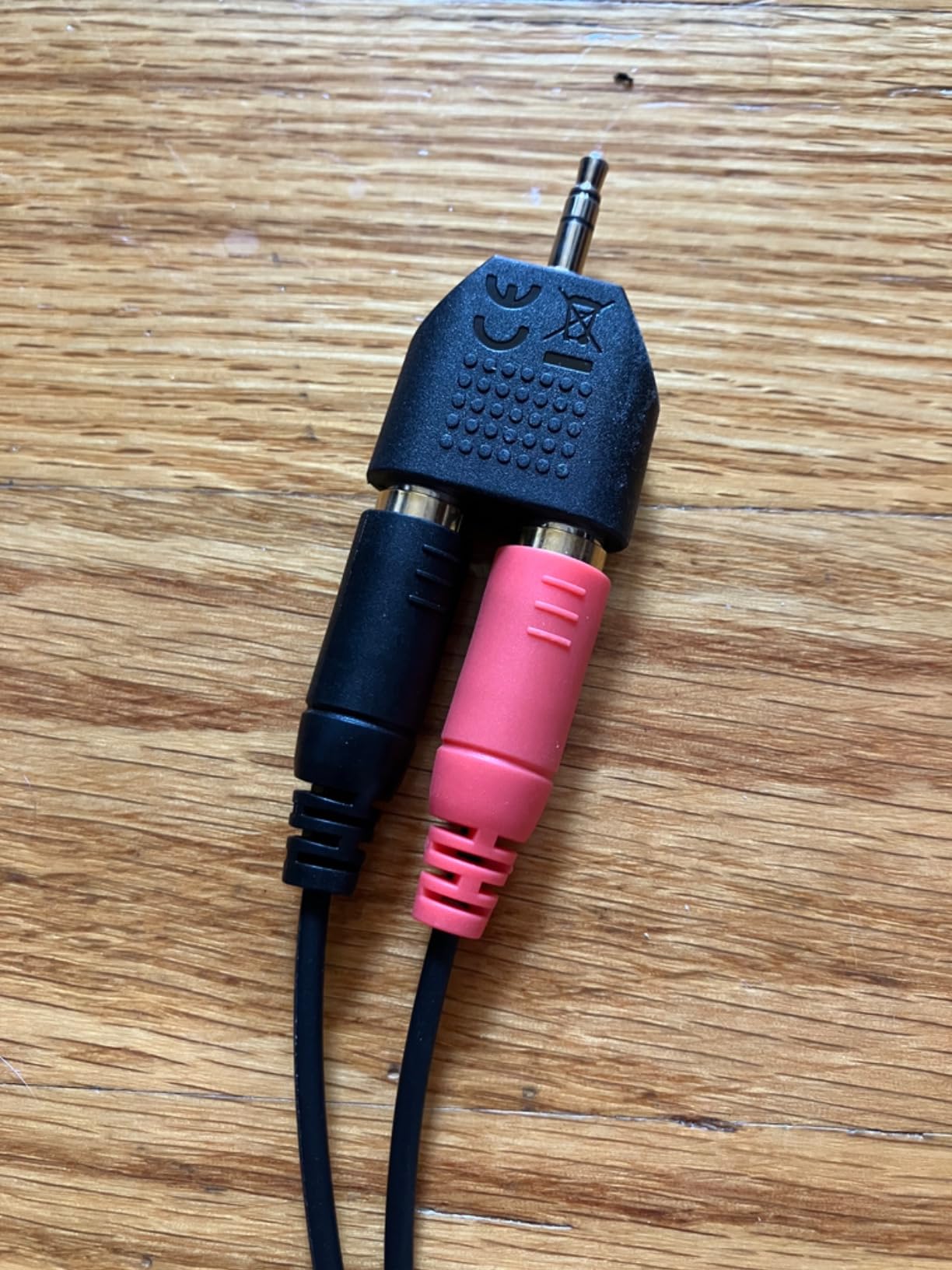 Sennheiser RS 120-W On-Ear Wireless Headphones, Transmitter/Charger Combo customer photo 2