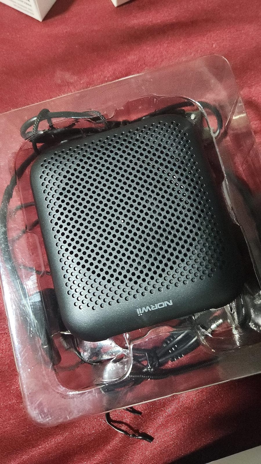 Norwii Bluetooth Voice Amplifier for Teacher with Wired Microphone Headset customer photo 1