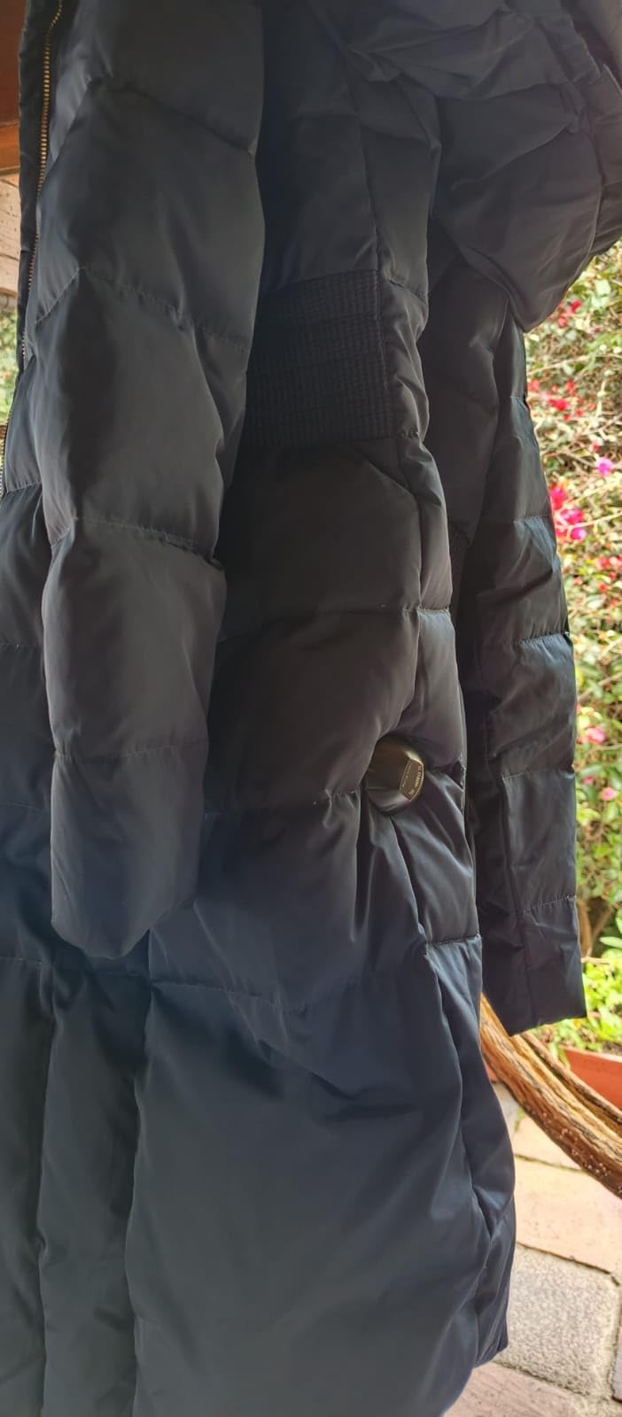 Orolay Women's Lightweight Packable Down Jacket, Hooded Short Puffer Coat customer photo 1