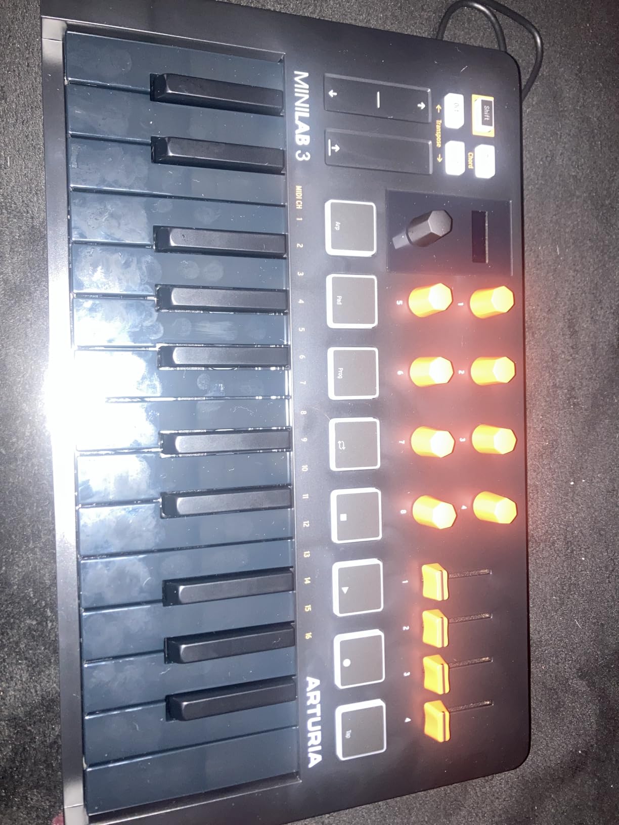 Arturia MiniLab 3 Universal MIDI Controller, White customer photo 1