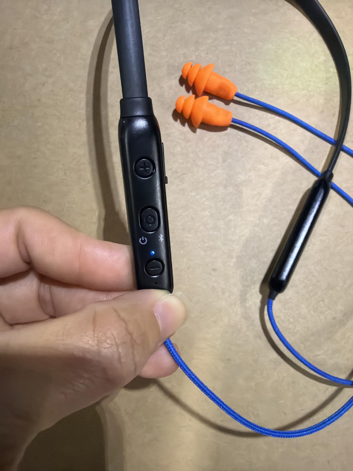 Bluetooth Work Headphones, OSHA-Compliant, 27dB NRR, 24H Playtime customer photo 1
