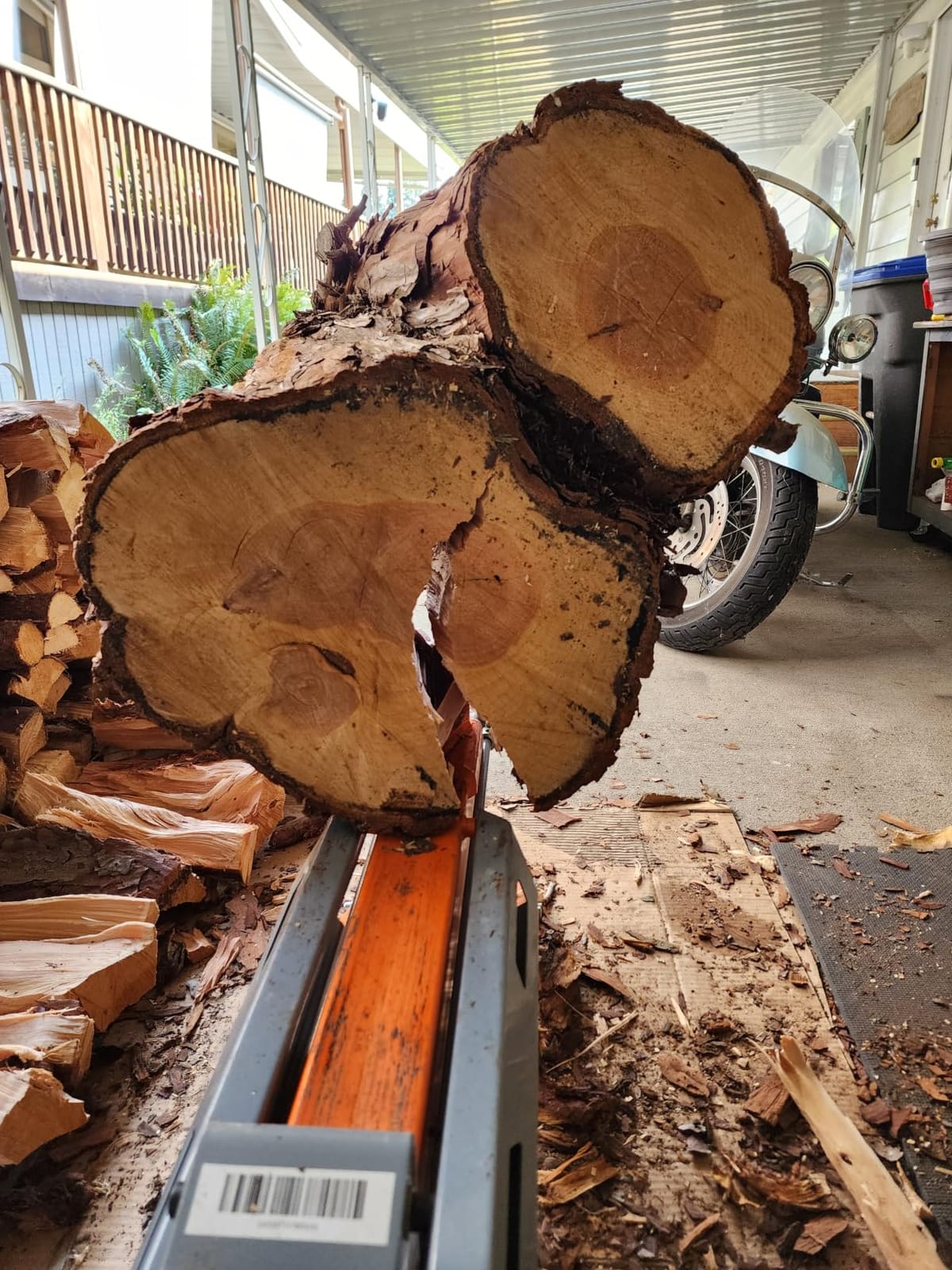 YARDMAX YS0650 6.5 Ton Electric Log Splitter customer photo 2
