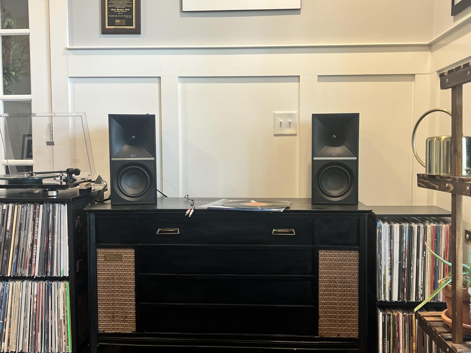 Klipsch The Sevens Heritage Inspired (Pair) Powered Speakers - Walnut customer photo 1