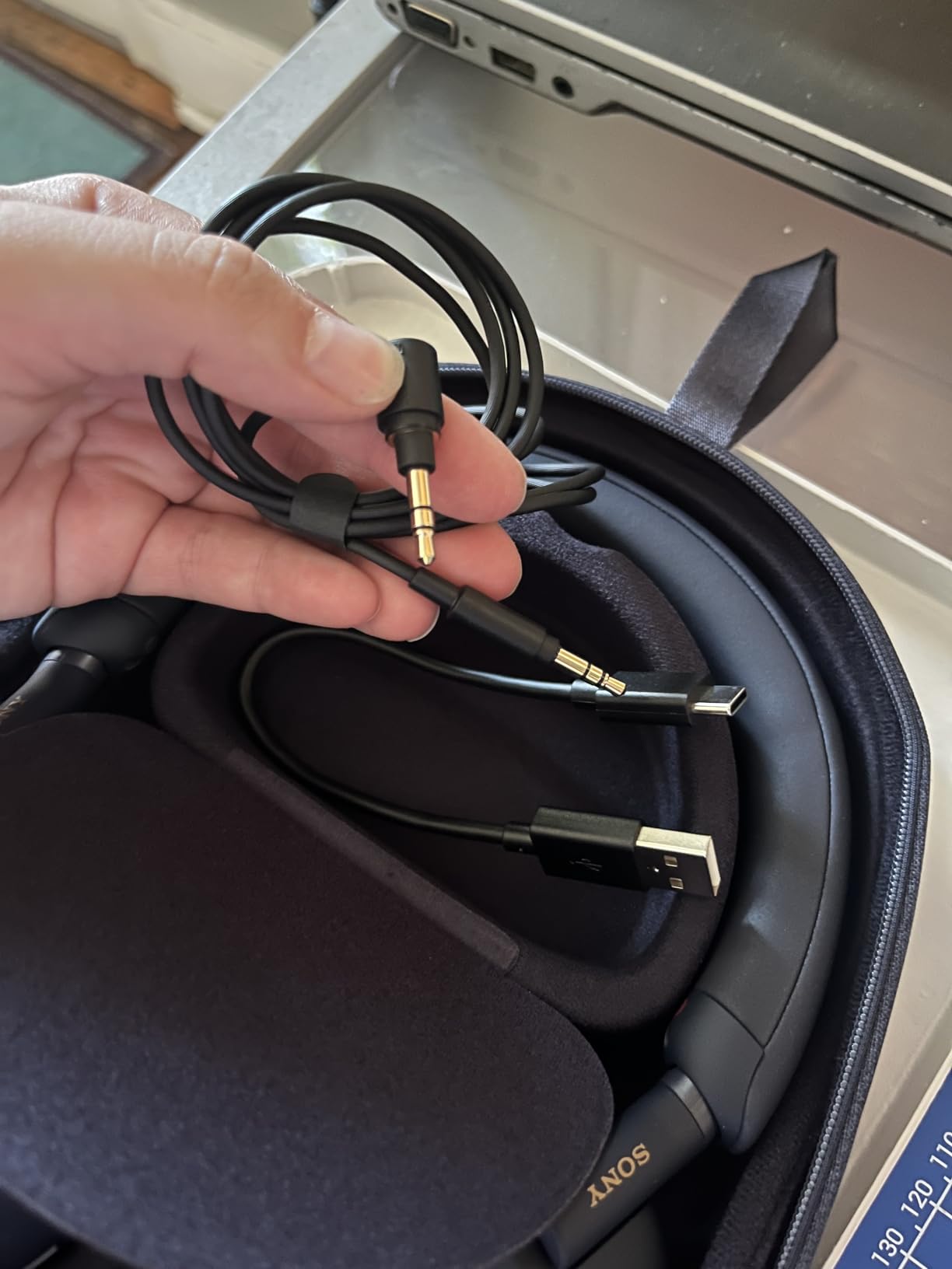Sony WH-1000XM5 Premium Noise Cancelling Wireless Headphones, Midnight Blue customer photo 1