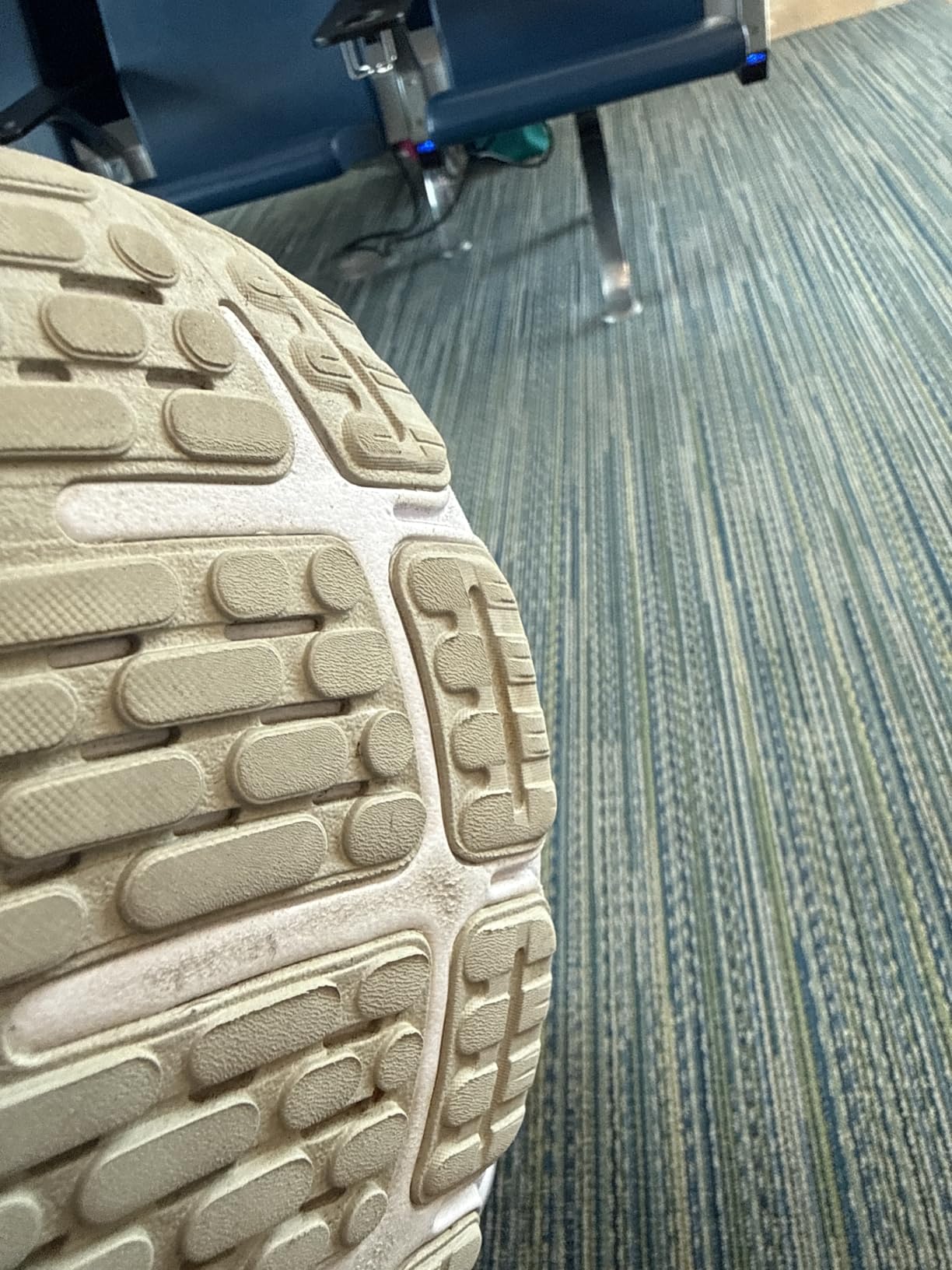 Mizuno Men's Wave Legacy Shoes customer photo 2