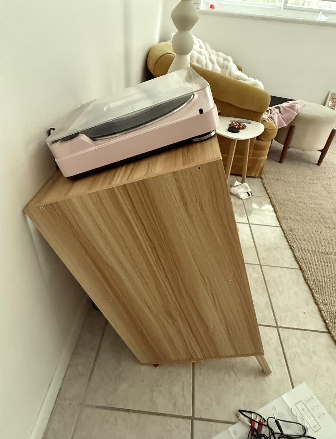 LELELINKY Large Record Player Stand Holds Up to 300 Albums customer photo 2