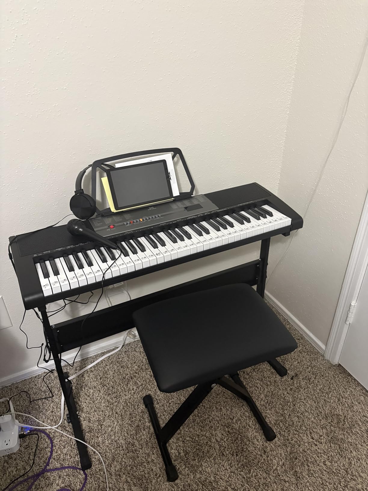 MUSTAR 61 Key Piano Keyboard, Electric Piano Keyboard with Lighted Up Keys customer photo 2