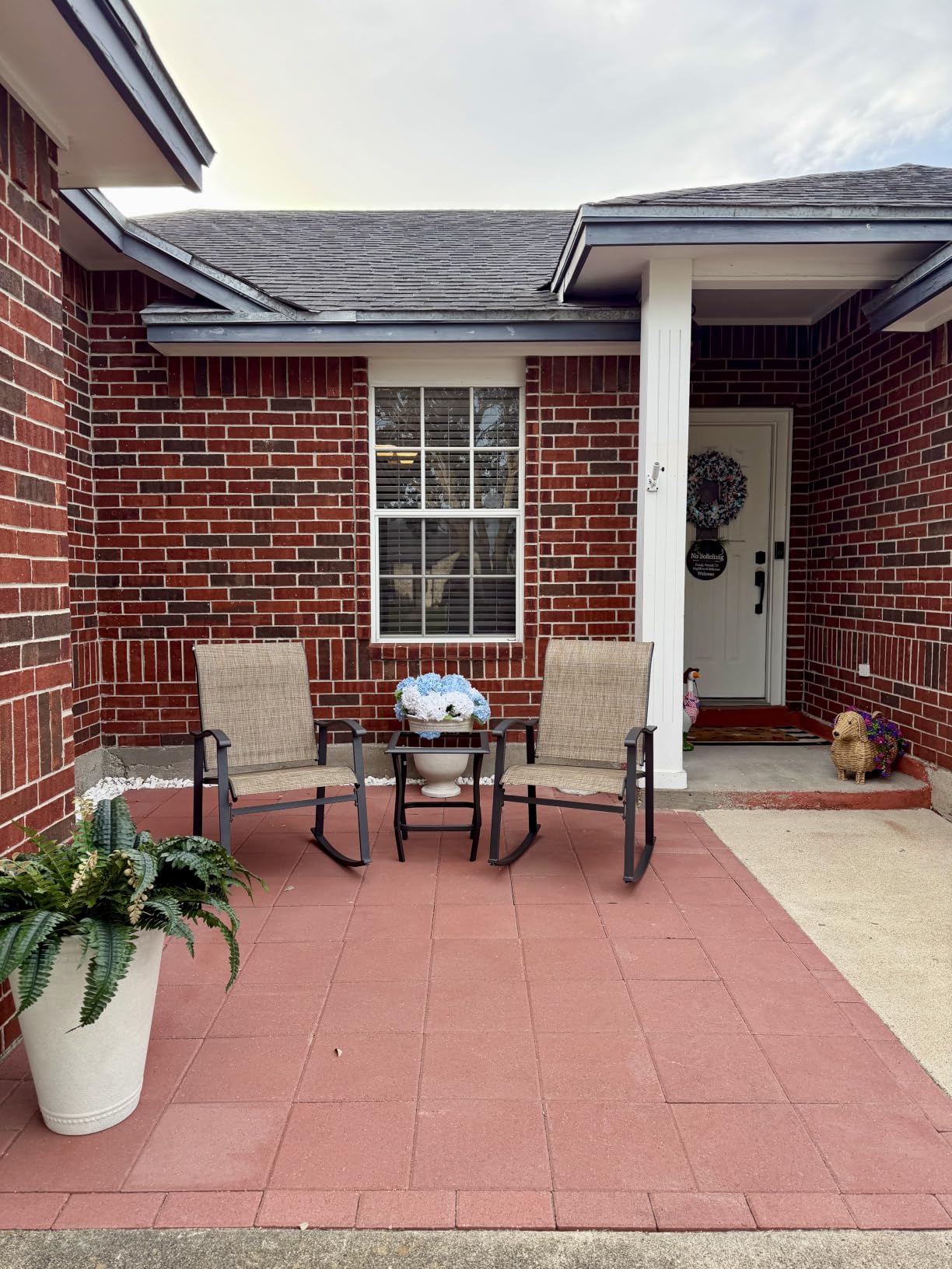 Vongrasig 3 Piece Outdoor Rocking Bistro Set, Textilene Fabric Small Patio Furniture Set, Front Porch Rocker Chairs Conversation Set with Glass Table for Lawn, Garden, Balcony, Poolside (Taupe) customer photo 2