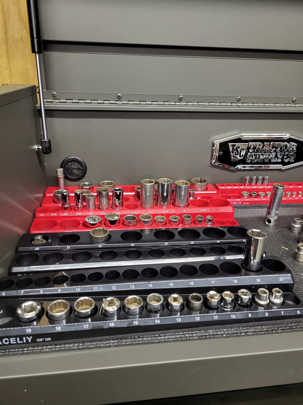 EACELIY Magnetic Socket Organizer Set, 1/2