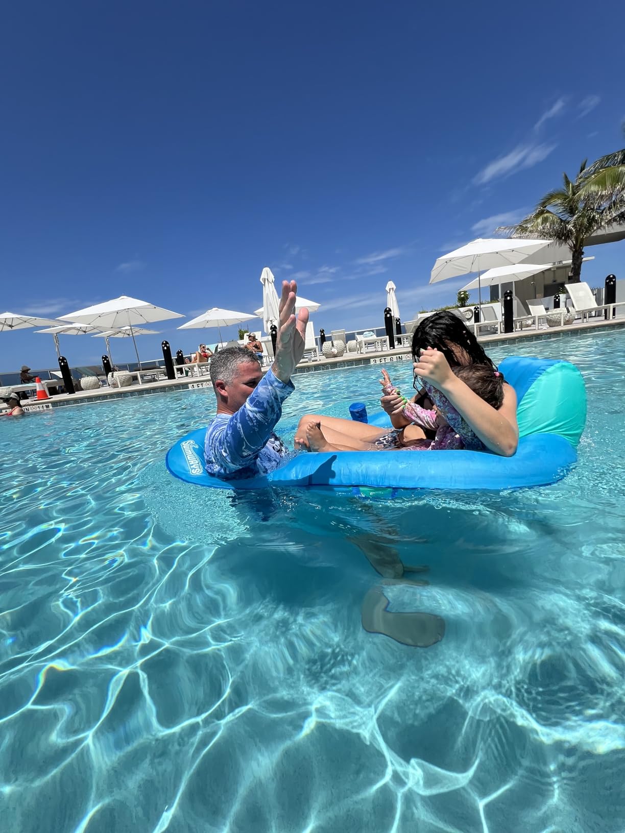 SwimWays Spring Float Premium Duo, Pool Chair Fits 2 Adults, Inflatable Pool Floats Adult with Fast Inflation for Ages 15 & Up customer photo 1