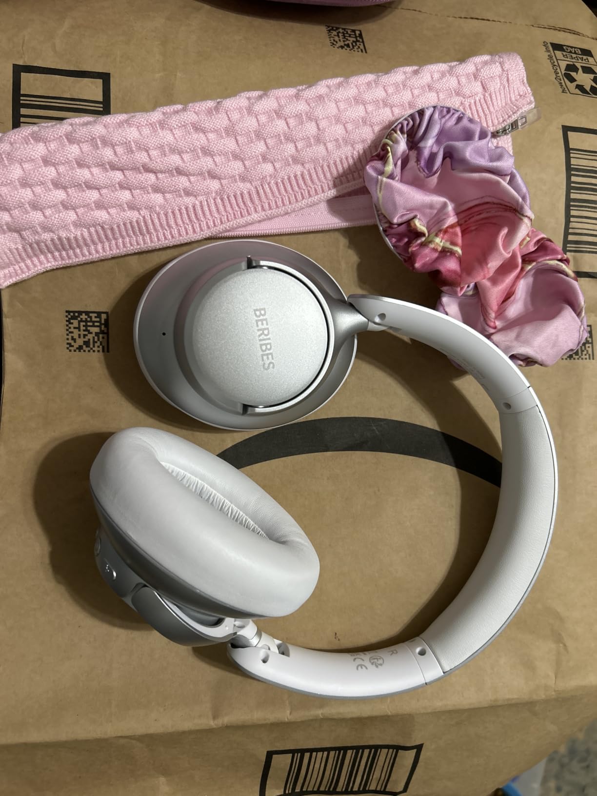 BERIBES Hybrid Active Noise Cancelling Headphones Wireless Over Ear 70Hours customer photo 2