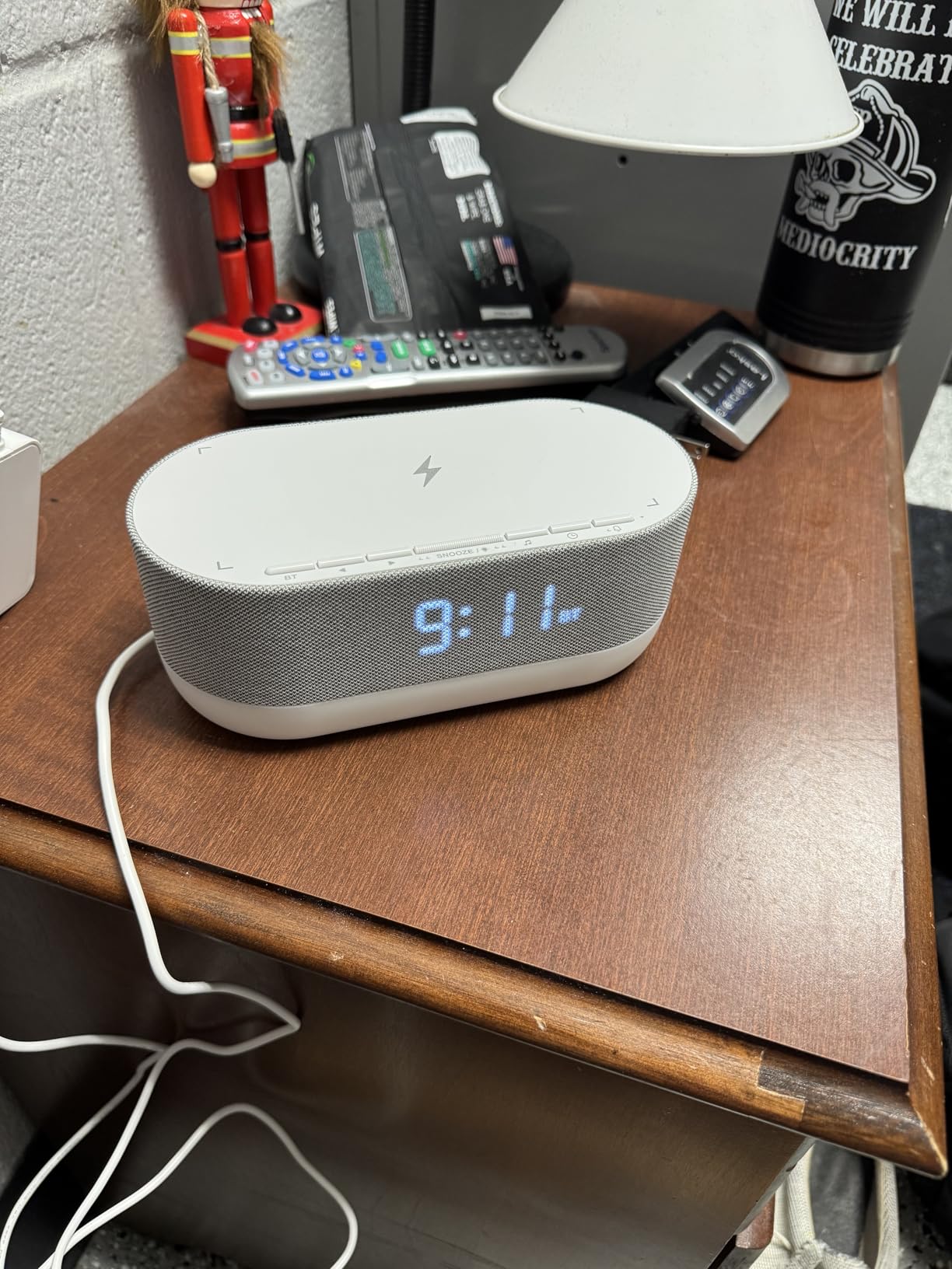 HOUSBAY 3 in 1 Sound Machine Alarm Clock& Wireless Charger: Soothing White Noise, Bluetooth Music Relaxation & Customized Sleep-Wake Routine customer photo 1