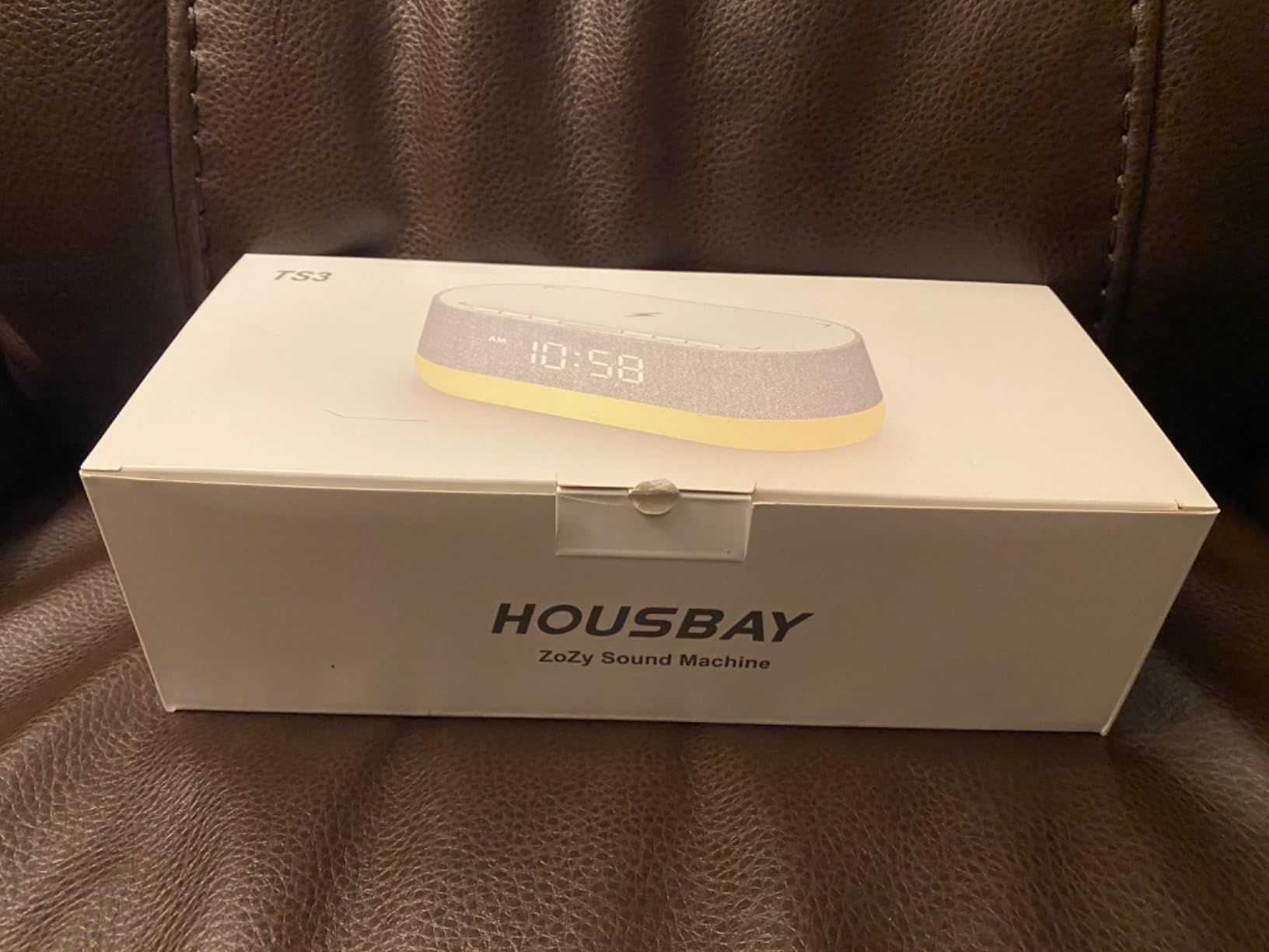 HOUSBAY 3 in 1 Sound Machine Alarm Clock& Wireless Charger: Soothing White Noise, Bluetooth Music Relaxation & Customized Sleep-Wake Routine customer photo 2