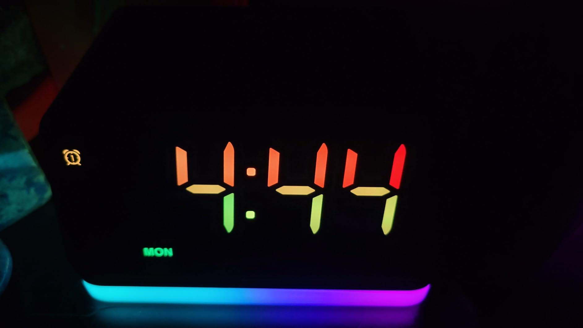 JALL Digital Alarm Clock with FM Radio for Bedroom, 8 Colors Night Light with 2 Charging Port, Sleep Sound Machines with Timer, Dual Alarm, Loud Alarm and Easy to Use for Seniors as Gift customer photo 2