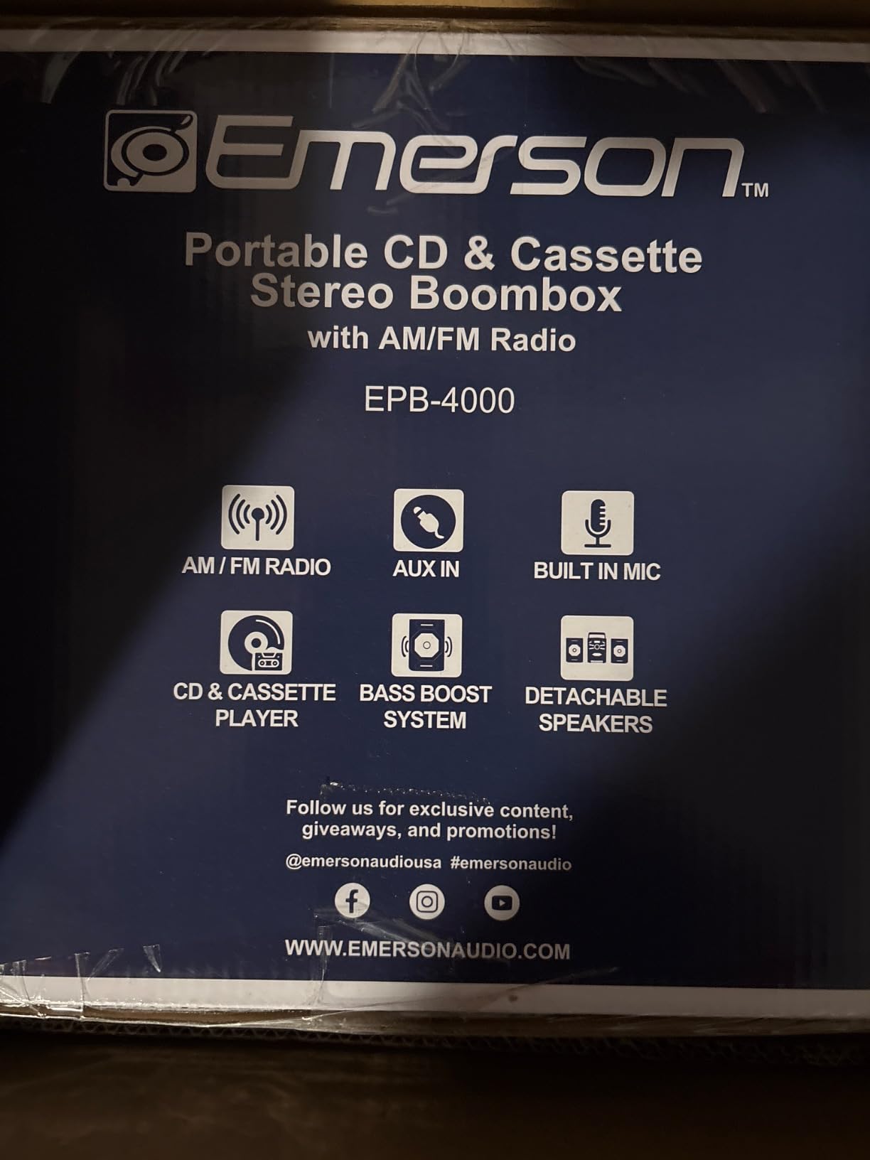 Emerson EPB-4000 Portable CD Cassette Boombox with AM/FM Radio - Black customer photo 2