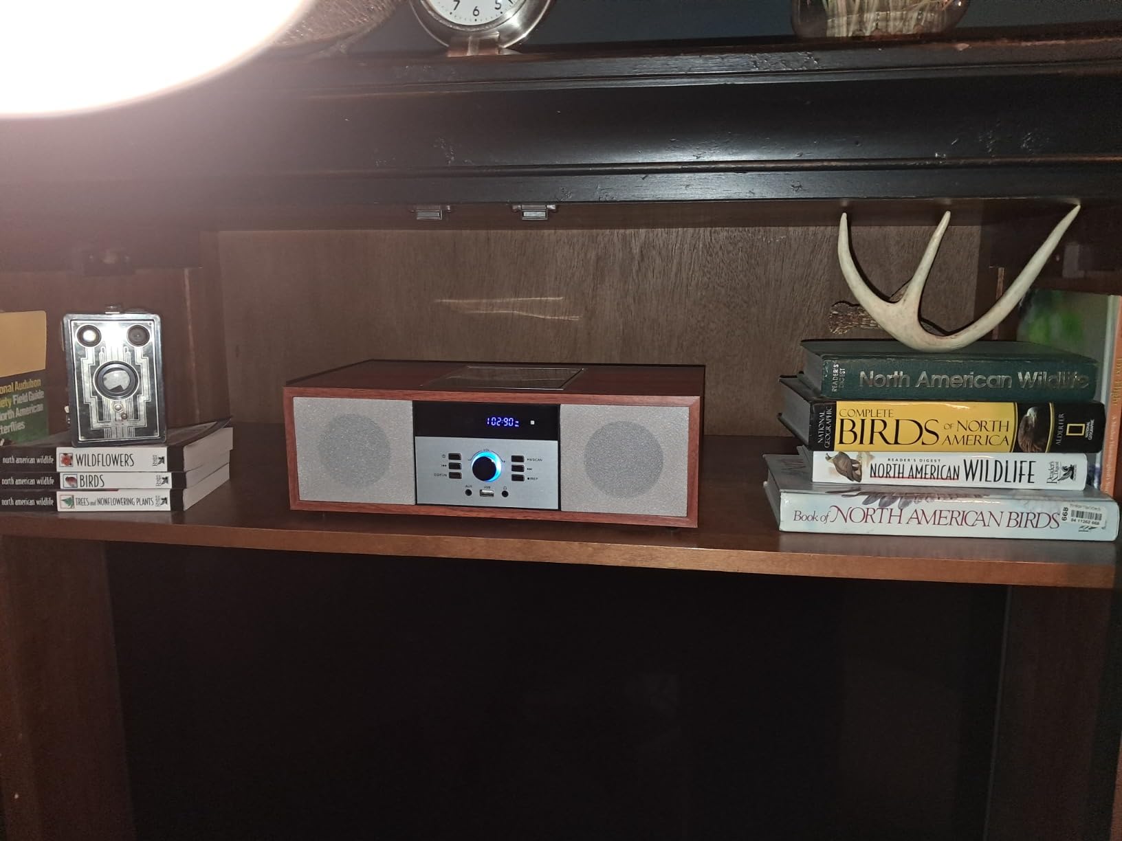 Nostalgic Bluetooth Stereo System for Home, WISCENT Vintage Micro HiFi Systems CD Player,with Bluetooth Audio Streaming,FM Radio,USB Port,Aux-in,Earphone Port (Brown) customer photo 1