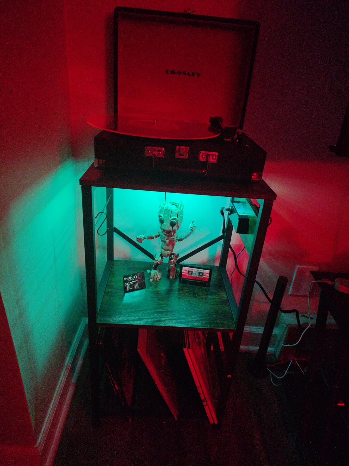 YAKANJ End Table with LED Light, Record Player Stand with Albums Storage customer photo 2